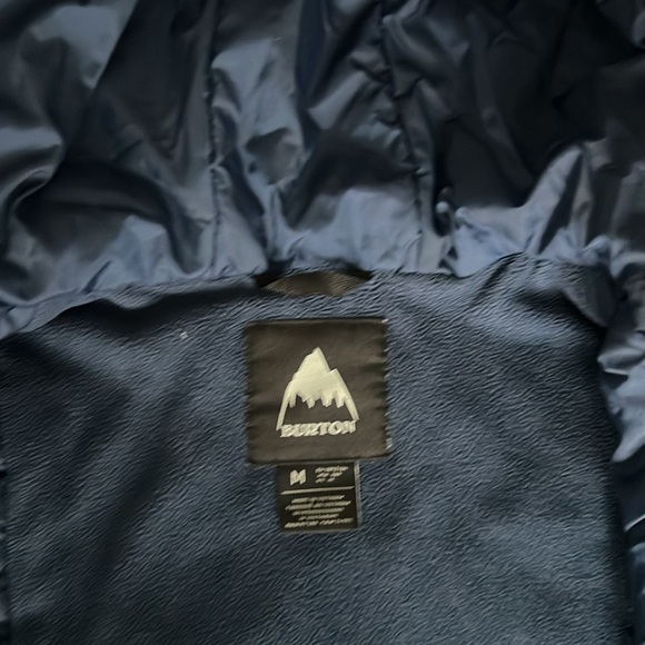Burton Snowboard Jacket - Size Youth Medium - Picture 15 of 16